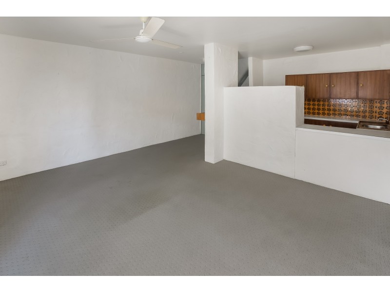 18/2-6 Glen Court, Marcoola QLD 4564