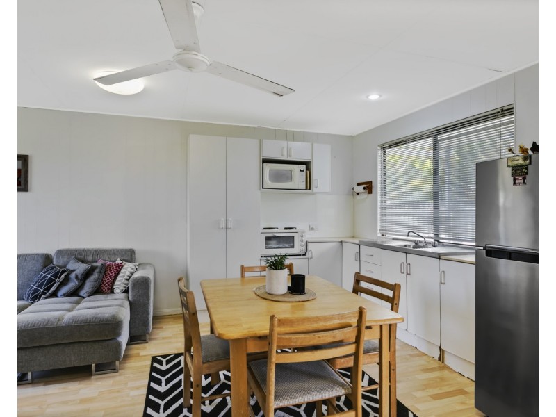 24  Mavarra Street, Maroochydore QLD 4558