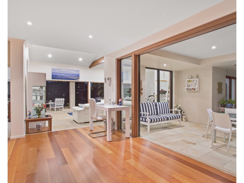 12 Jessica Boulevard, Minyama QLD 4575