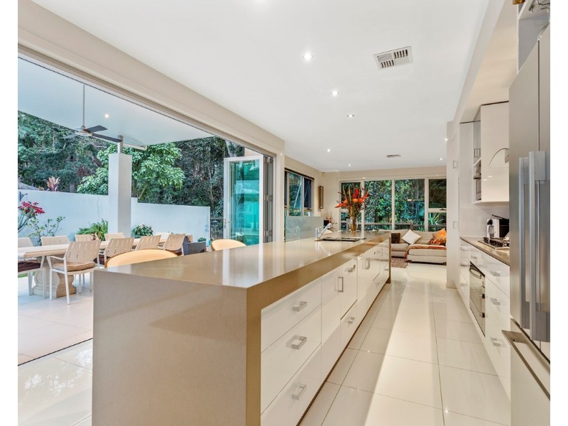 10 Springbrook Grove, Buderim QLD 4556