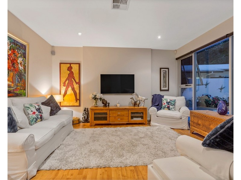 10 Springbrook Grove, Buderim QLD 4556