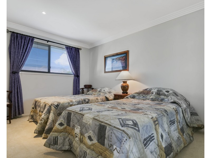 16 St Lucia Crescent, Parrearra QLD 4575