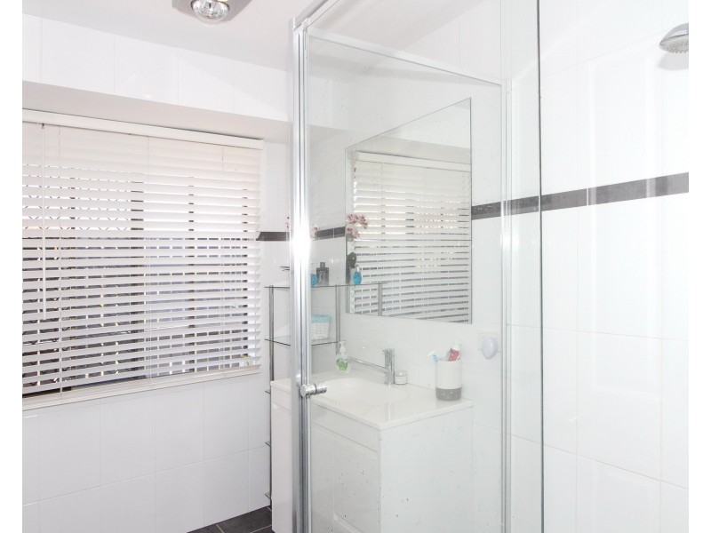584 Nicklin Way, Wurtulla QLD 4575