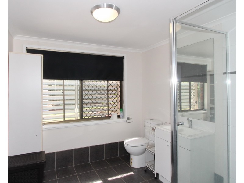 584 Nicklin Way, Wurtulla QLD 4575