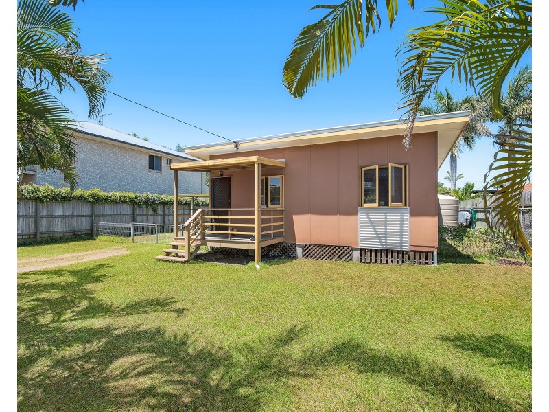 7 Alkira Street, Maroochydore QLD 4558