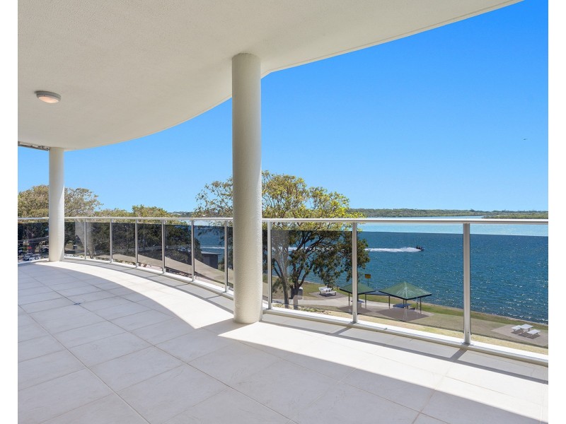 401/50 Picnic Point Esplanade, Maroochydore QLD 4558