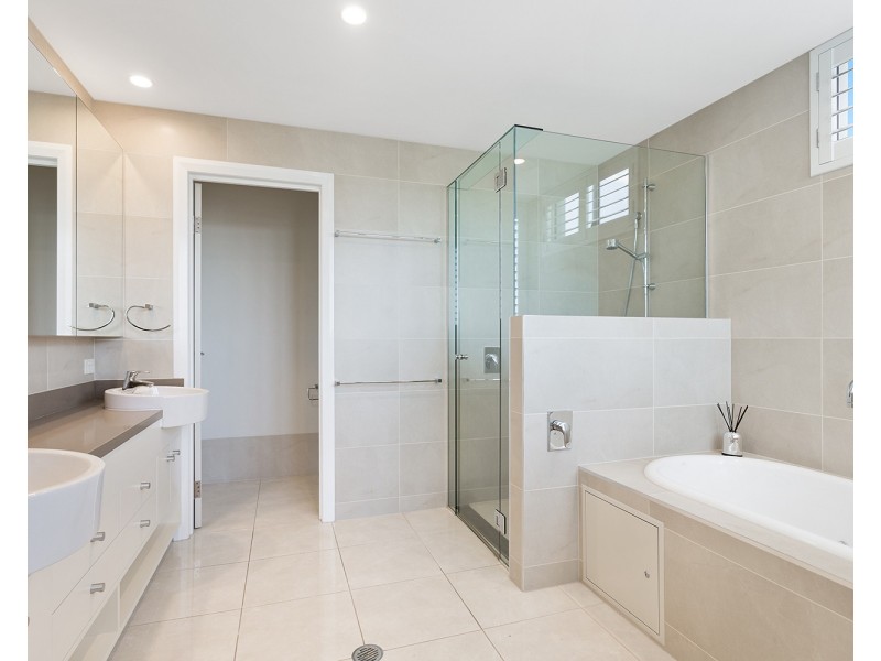 401/50 Picnic Point Esplanade, Maroochydore QLD 4558