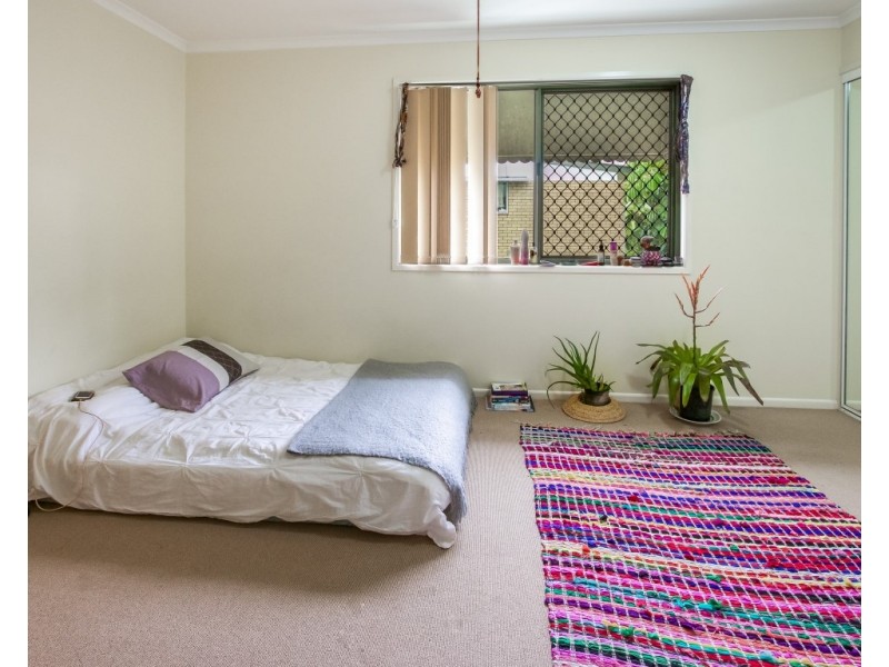 2/15 Primary School Court, Maroochydore QLD 4558