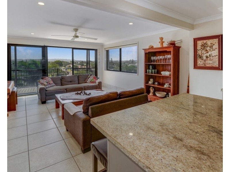 55 Pacific Boulevard, Buddina QLD 4575