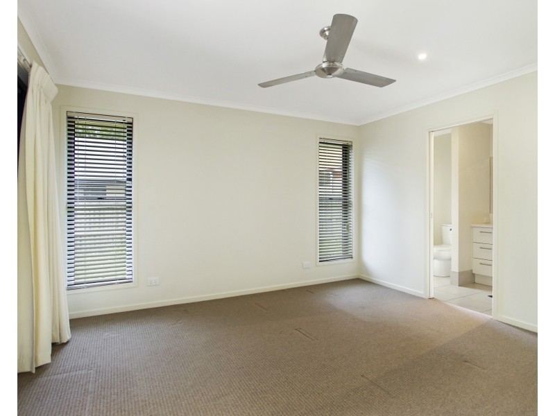 3 Crows Ash Place, Kuluin QLD 4558