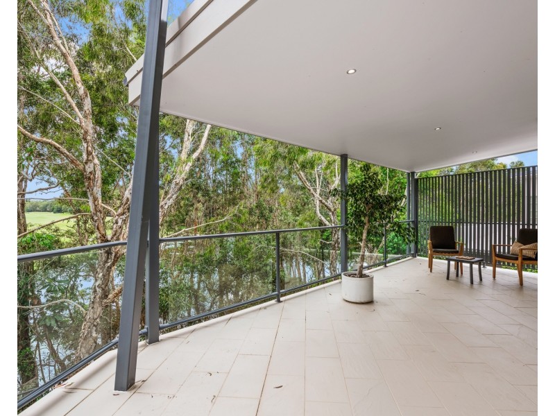1 Hetherington Drive, Twin Waters QLD 4564