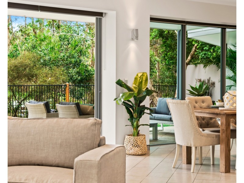 1 Hetherington Drive, Twin Waters QLD 4564