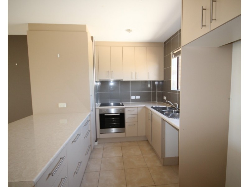 4/24 Woomba PLace, Mooloolaba QLD 4557