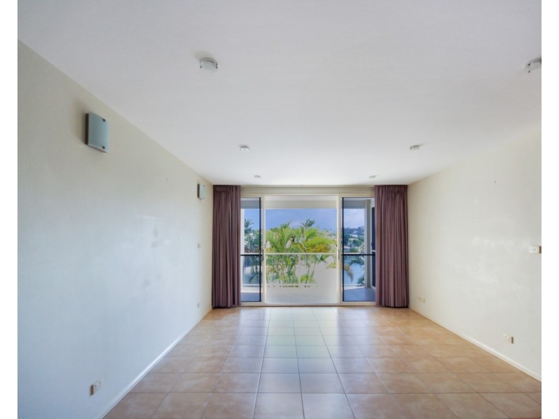 4/24 Woomba PLace, Mooloolaba QLD 4557