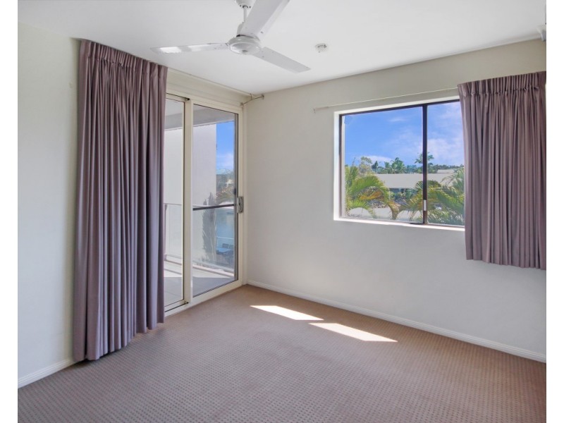4/24 Woomba PLace, Mooloolaba QLD 4557
