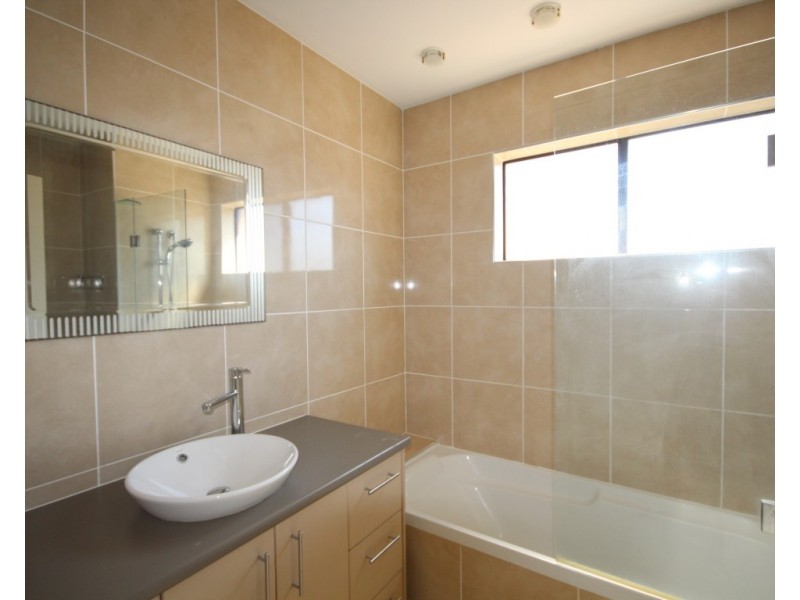 4/24 Woomba PLace, Mooloolaba QLD 4557