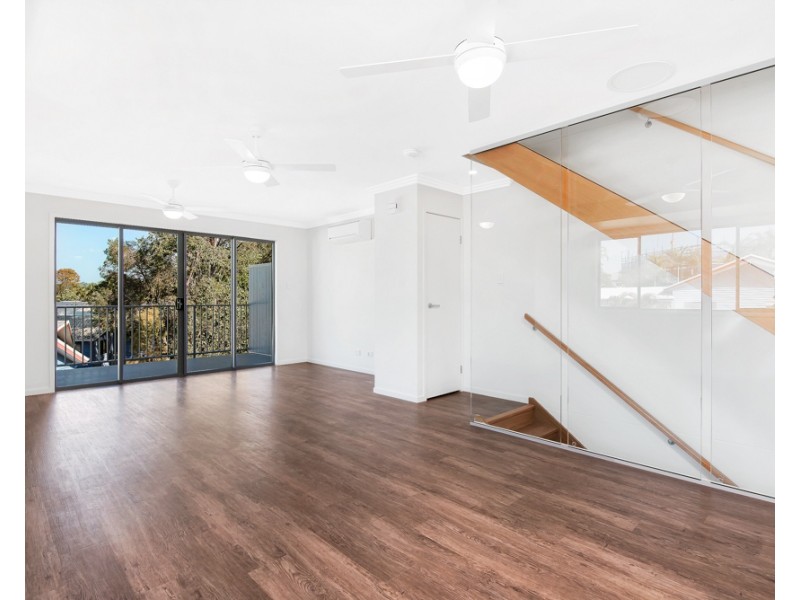5/325-329 Bradman Avenue, Maroochydore QLD 4558