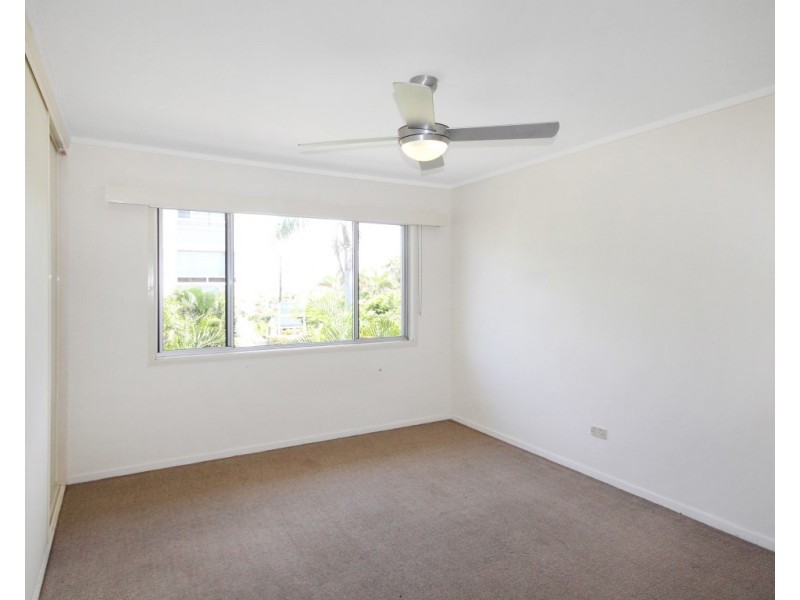 2/5 Douglas Street, Mooloolaba QLD 4557