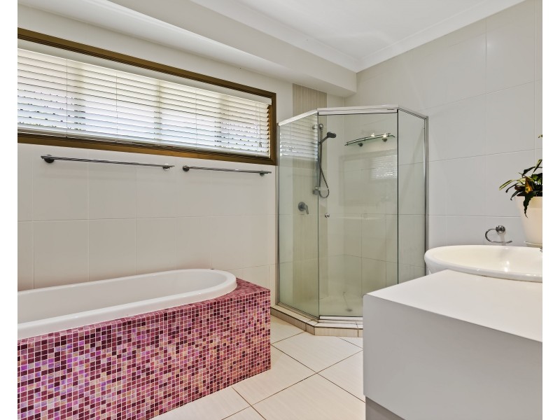 6 Miljee Court, Buderim QLD 4556