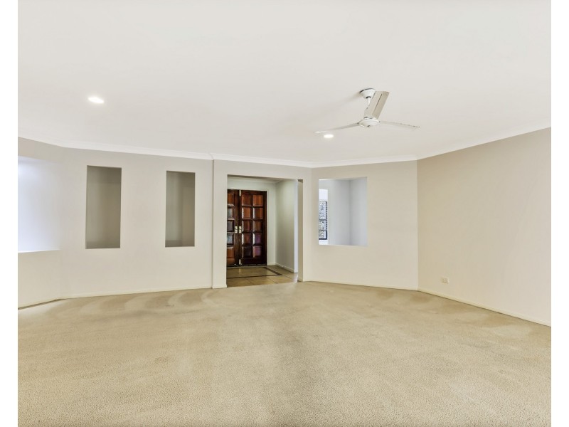 36  Comet Drive, Sunrise Beach QLD 4567