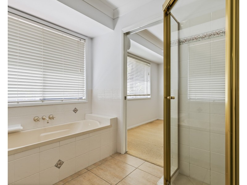 36  Comet Drive, Sunrise Beach QLD 4567