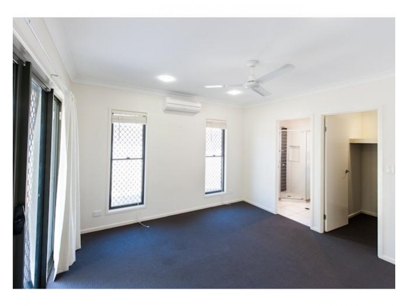 50 Petigrain Avenue, Palmwoods QLD 4555