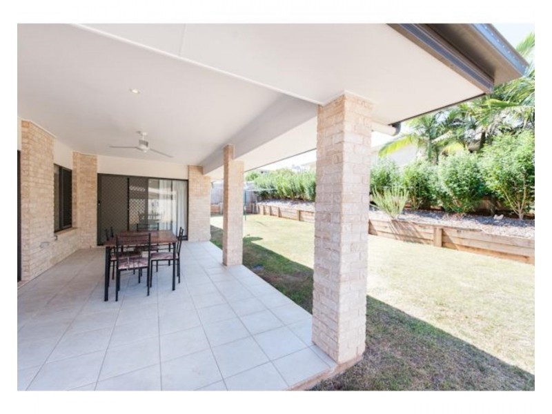 50 Petigrain Avenue, Palmwoods QLD 4555