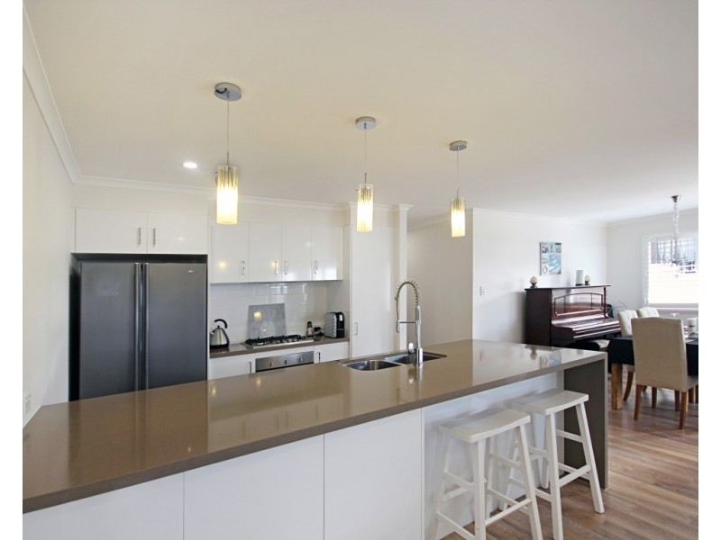 36 Petrel Crescent, Mountain Creek QLD 4557