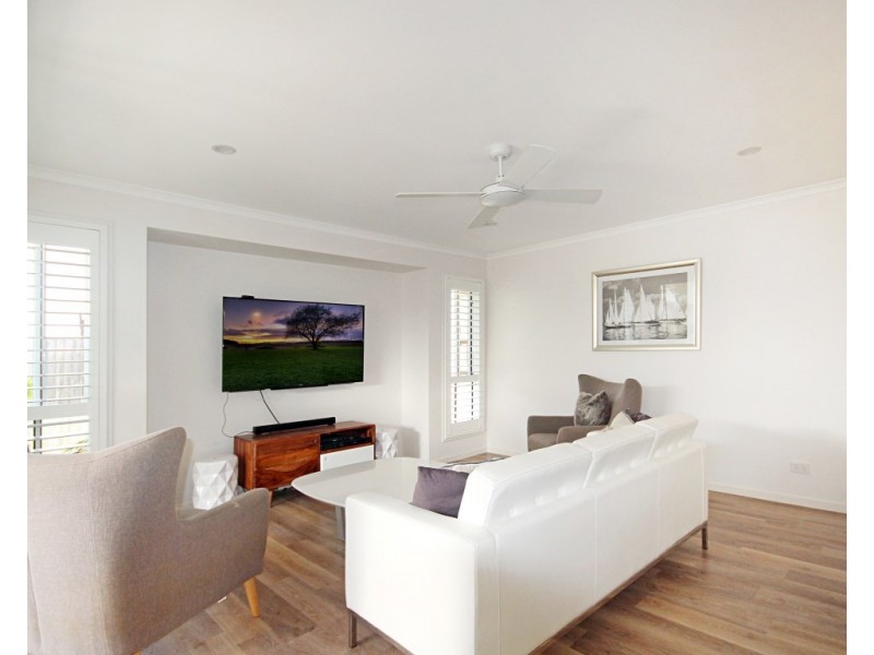 36 Petrel Crescent, Mountain Creek QLD 4557