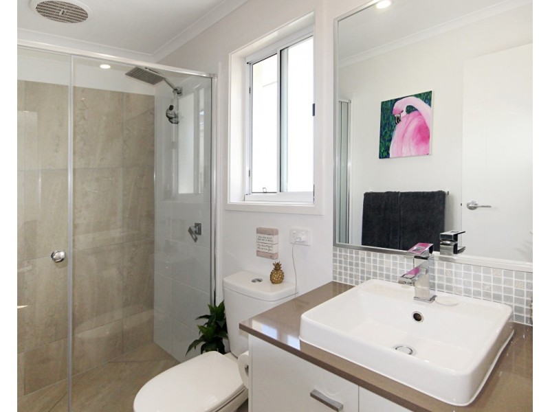 36 Petrel Crescent, Mountain Creek QLD 4557