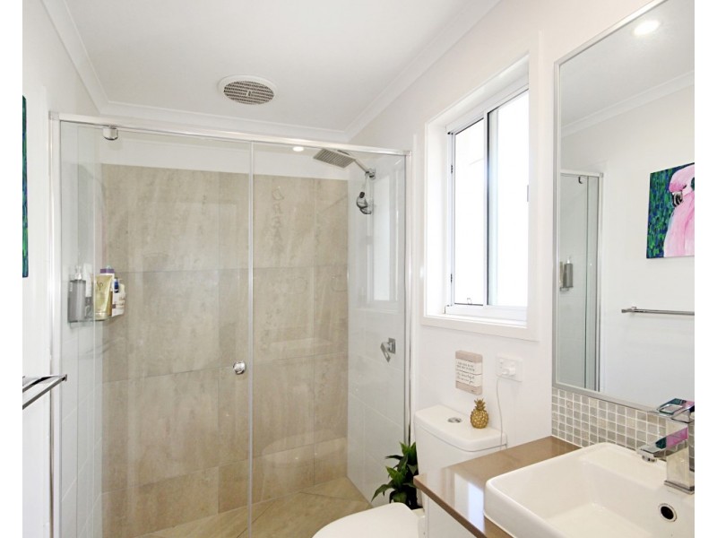 36 Petrel Crescent, Mountain Creek QLD 4557