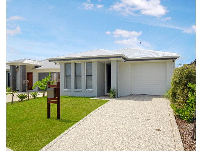 36 Petrel Crescent, Mountain Creek QLD 4557