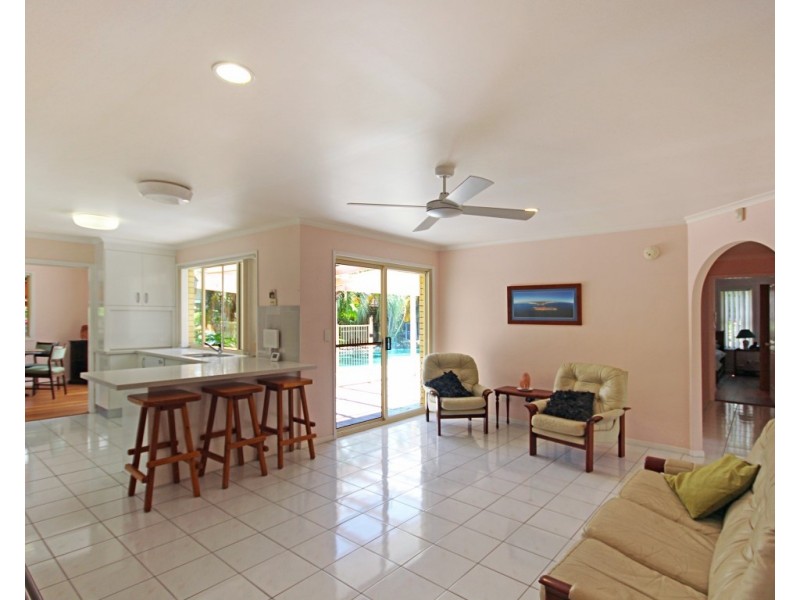 8 Hazeltine Court, Maroochydore QLD 4558