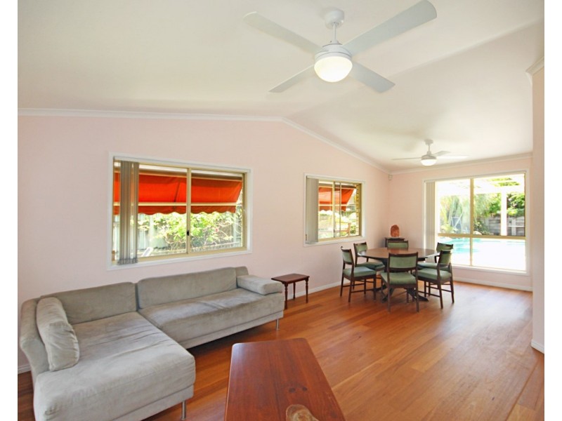 8 Hazeltine Court, Maroochydore QLD 4558