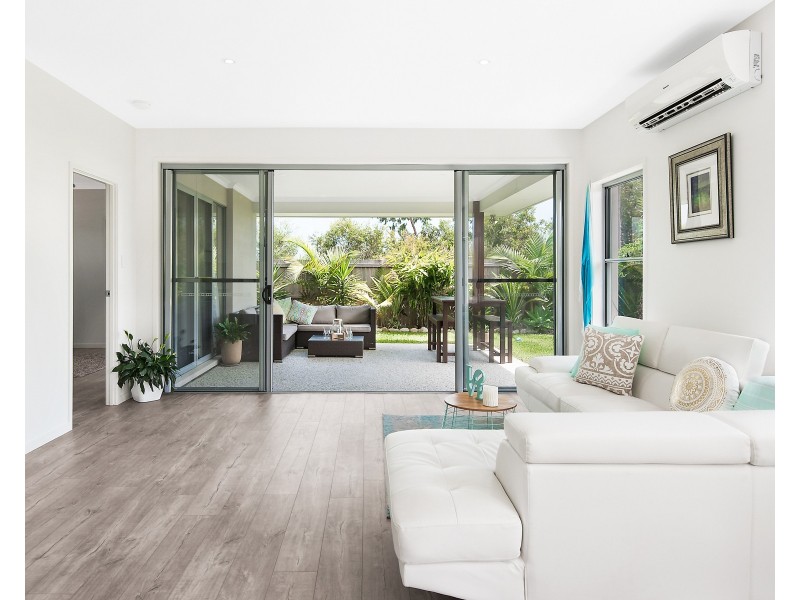 9 Tarwhine Place, Mountain Creek QLD 4557