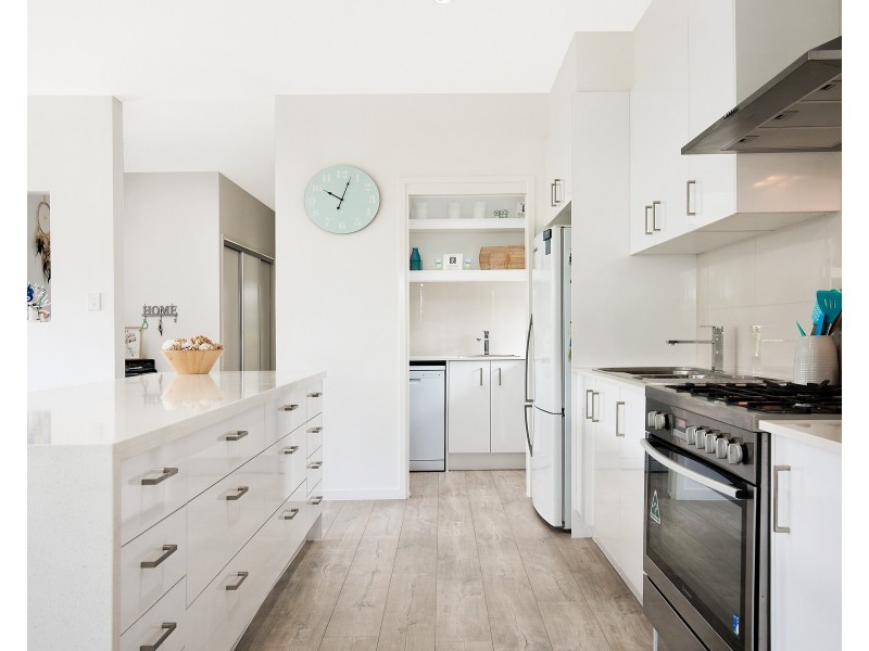 9 Tarwhine Place, Mountain Creek QLD 4557