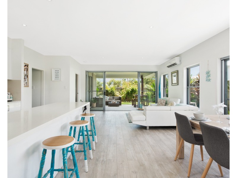 9 Tarwhine Place, Mountain Creek QLD 4557