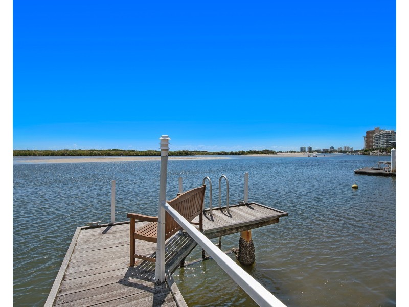 12/140 Duporth Avenue, Maroochydore QLD 4558