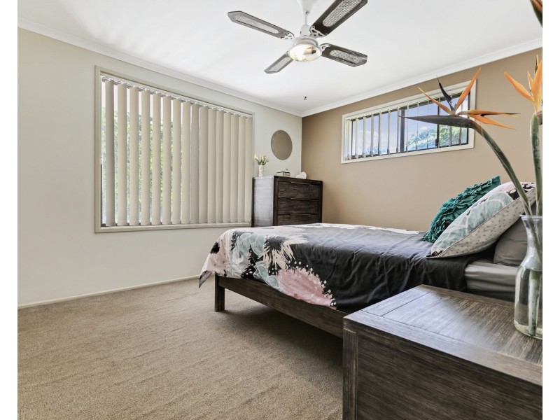 33 Nicklin Way, Buddina QLD 4575