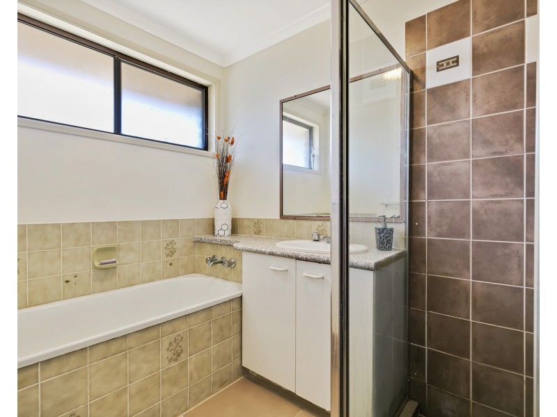 33 Nicklin Way, Buddina QLD 4575