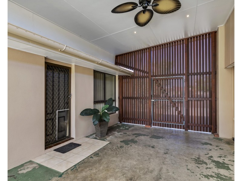 33 Nicklin Way, Buddina QLD 4575