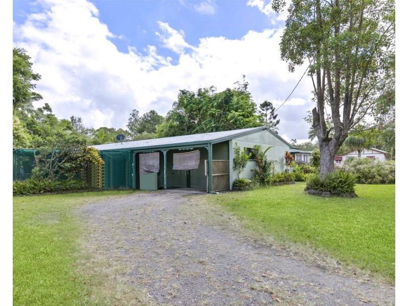 31 Gympie Street North, Landsborough QLD 4550