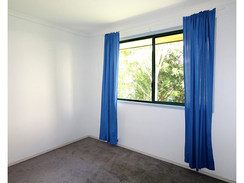 12 Sapphire Drive, Nambour QLD 4560