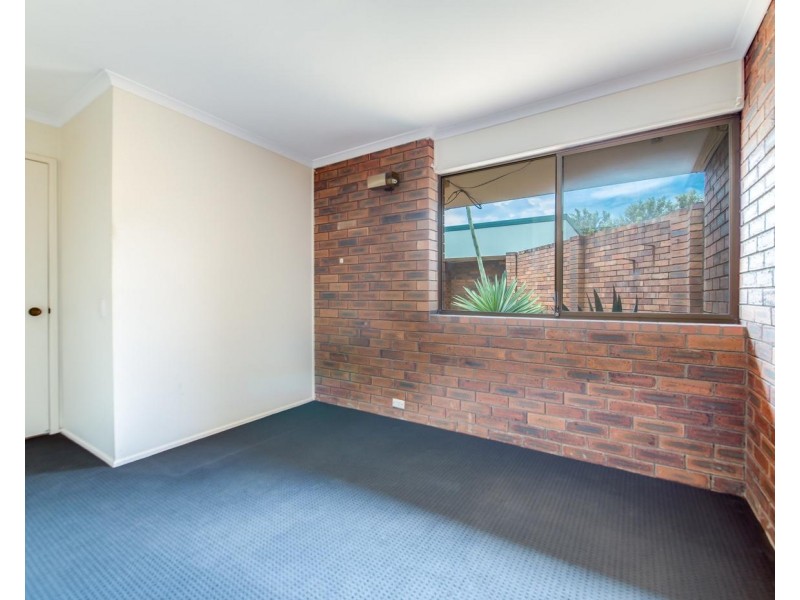 1/359 Bradman Avenue, Maroochydore QLD 4558