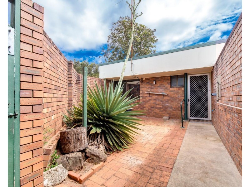 1/359 Bradman Avenue, Maroochydore QLD 4558