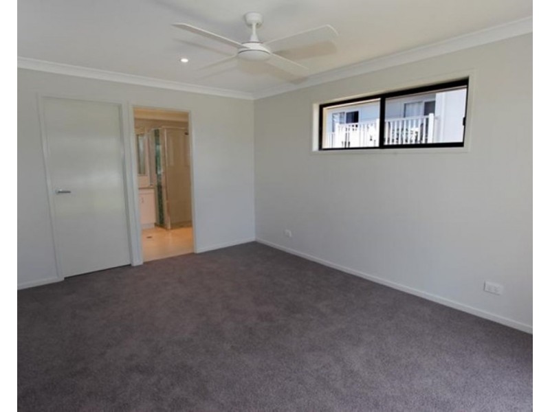2/10 Ginger Bell Avenue, Bli Bli QLD 4560