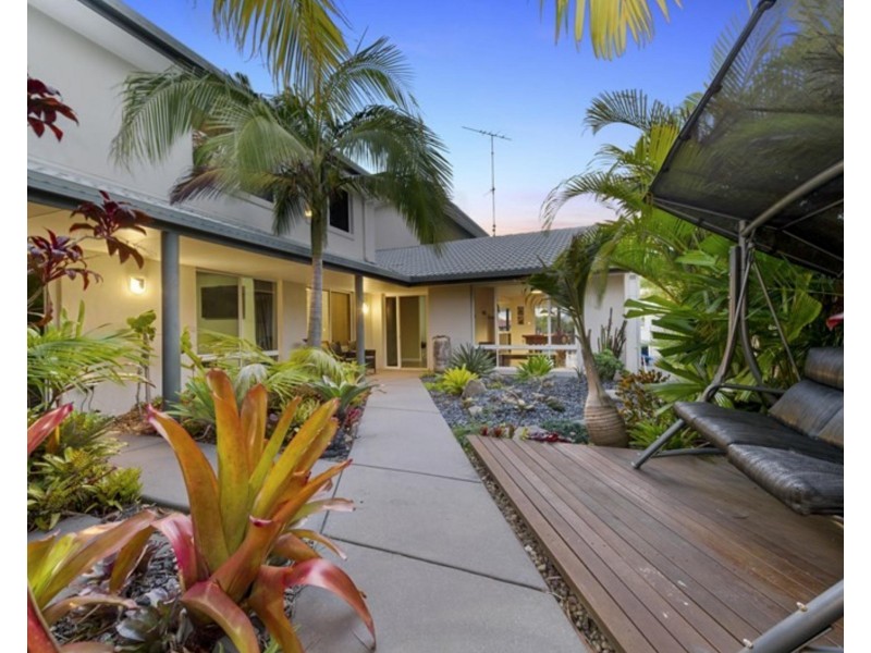 36 Coorumbong Close, Mooloolaba QLD 4557