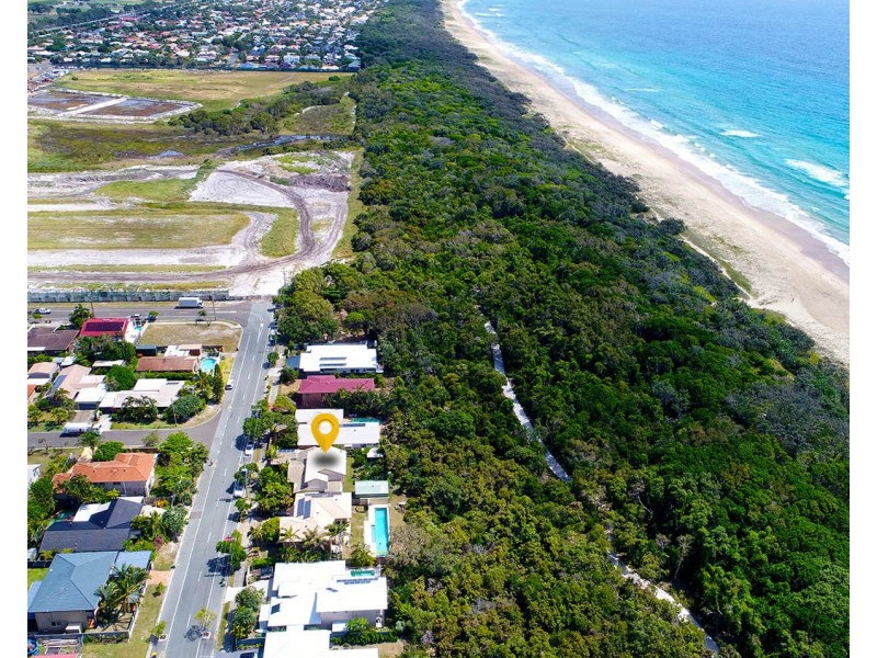 407 Oceanic Drive, Wurtulla QLD 4575