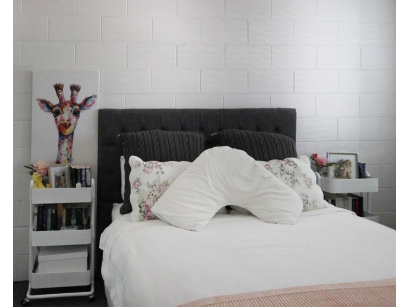 2/88 Amarina Avenue, Mooloolaba QLD 4557