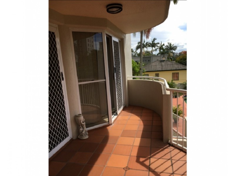 10/91-97 Duporth Avenue, Maroochydore QLD 4558
